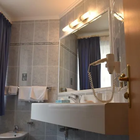Garni Haus Tyrol Bed & Breakfast Corvara In Badia